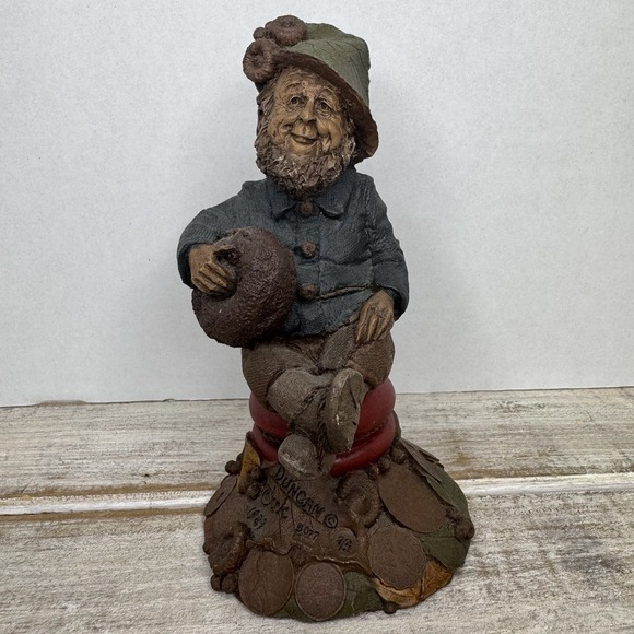 Tom‎ Clark Gnome DUNCAN Cairn Studio Item #5077 1989 - Picture 1 of 3